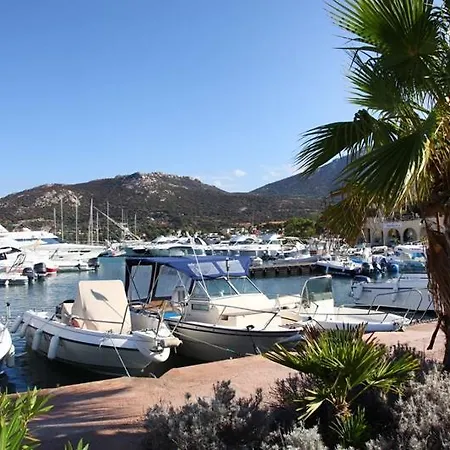 Marine De Sant Ambroggio - Proche Mer- F2 35sol Lumio (Corsica)